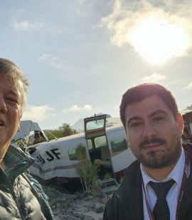 Piloto César Romero, reconocido por su valentía y sangre fría al salvar a los pasajeros de la avioneta XA-UJF durante una emergencia en pleno vuelo.