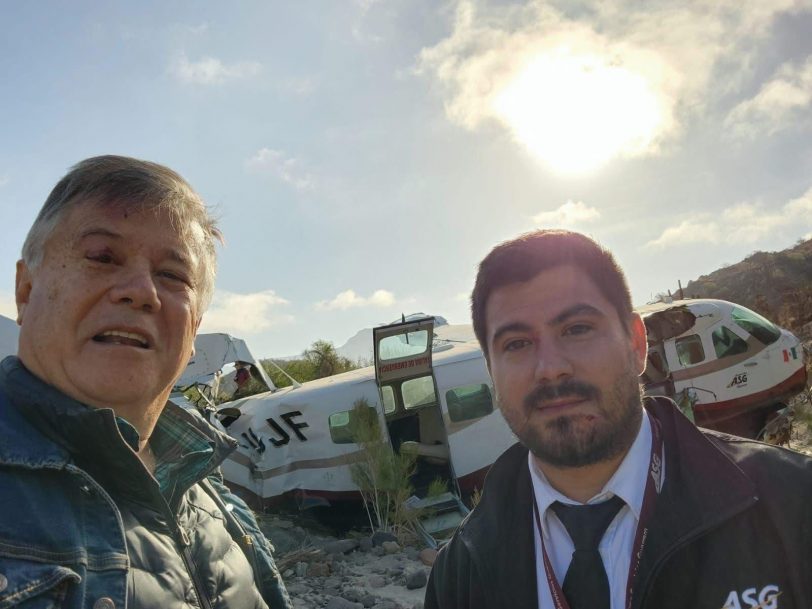 Piloto César Romero, reconocido por su valentía y sangre fría al salvar a los pasajeros de la avioneta XA-UJF durante una emergencia en pleno vuelo.