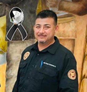 Tras realizar labores de investigación relacionadas a la actividad de narcomenudeo, el elemento de la Agencia Ministerial de Investigación Criminal (AMIC), Julio César Contreras Arroyo, fue agredido por armas de fuego y lamentablemente perdió la vida.